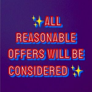 All reasonable offers will be considered! Help me clear my closet 😍
